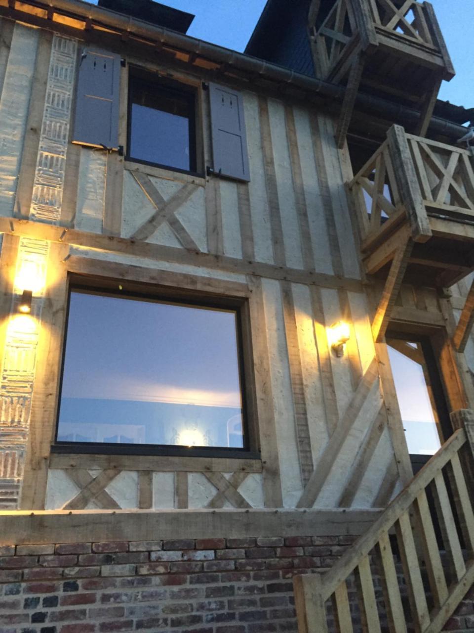 Bed and Breakfast La Maison De La Plage - La Cerisaie Онфлёр Экстерьер фото